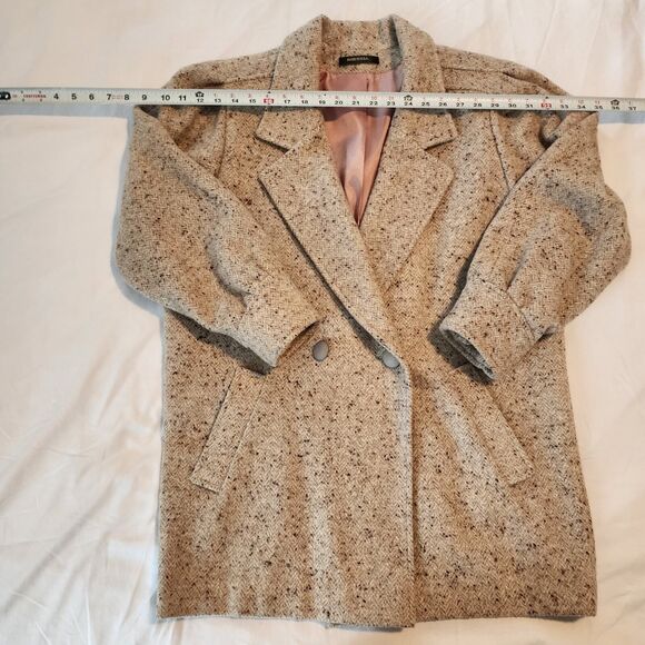 VTG Havoc 9/10 Women's Wool Coat, Made in the USA Beige herringbone, fully lined - Picture 7 of 7
